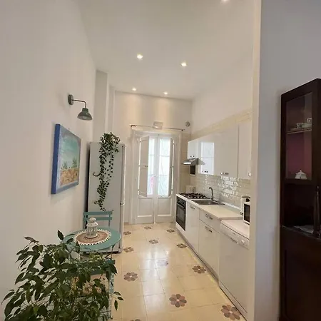 Lux Domus Apartment Bari